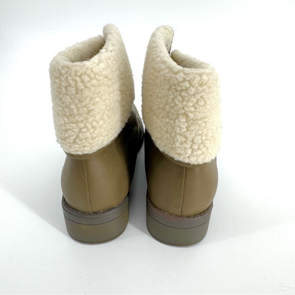 Olive Street Women’s Faux Shearling Lace Up Boots in Olive  Green Size 7 - Picture 3 of 6